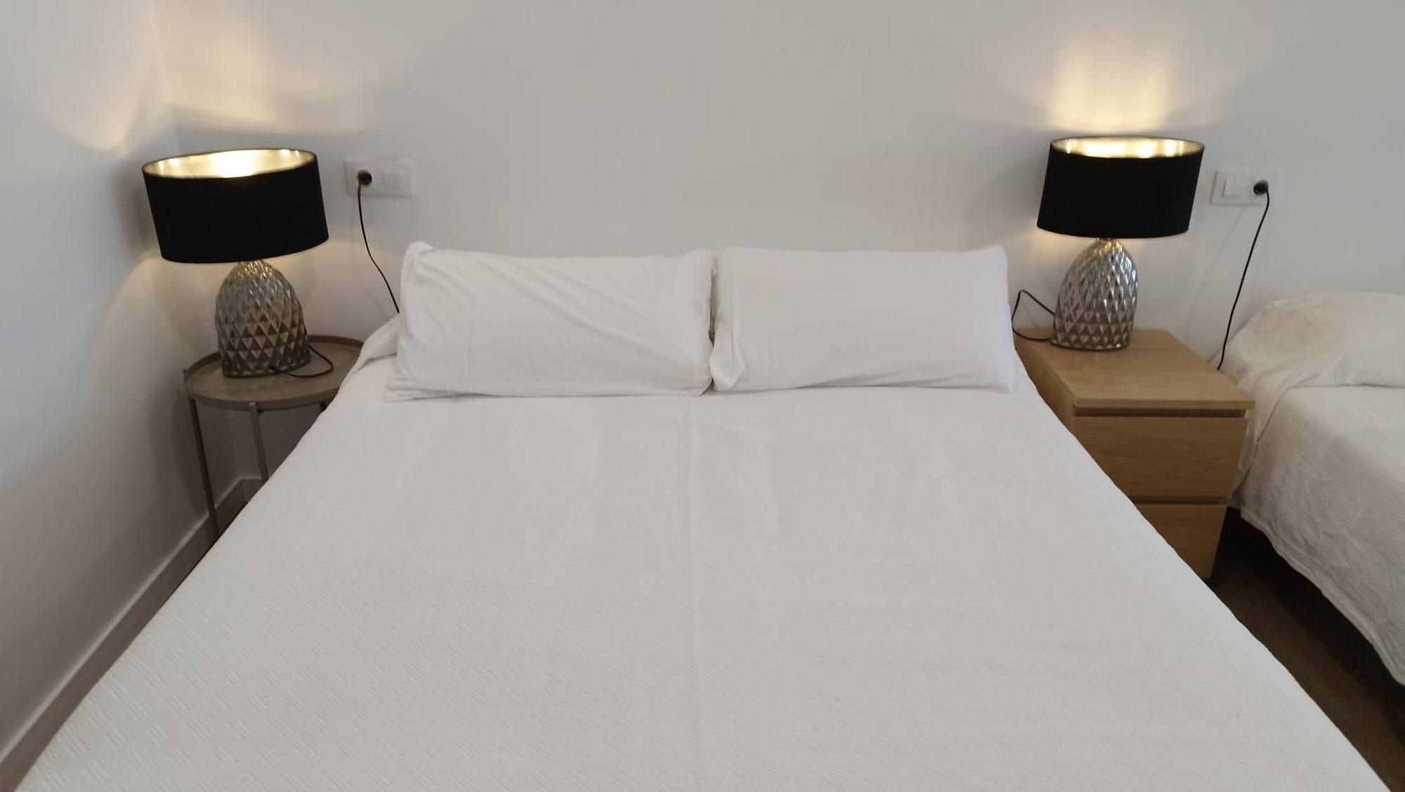 Vargas Apartamentos Y Estudios El Centro מראה חיצוני תמונה